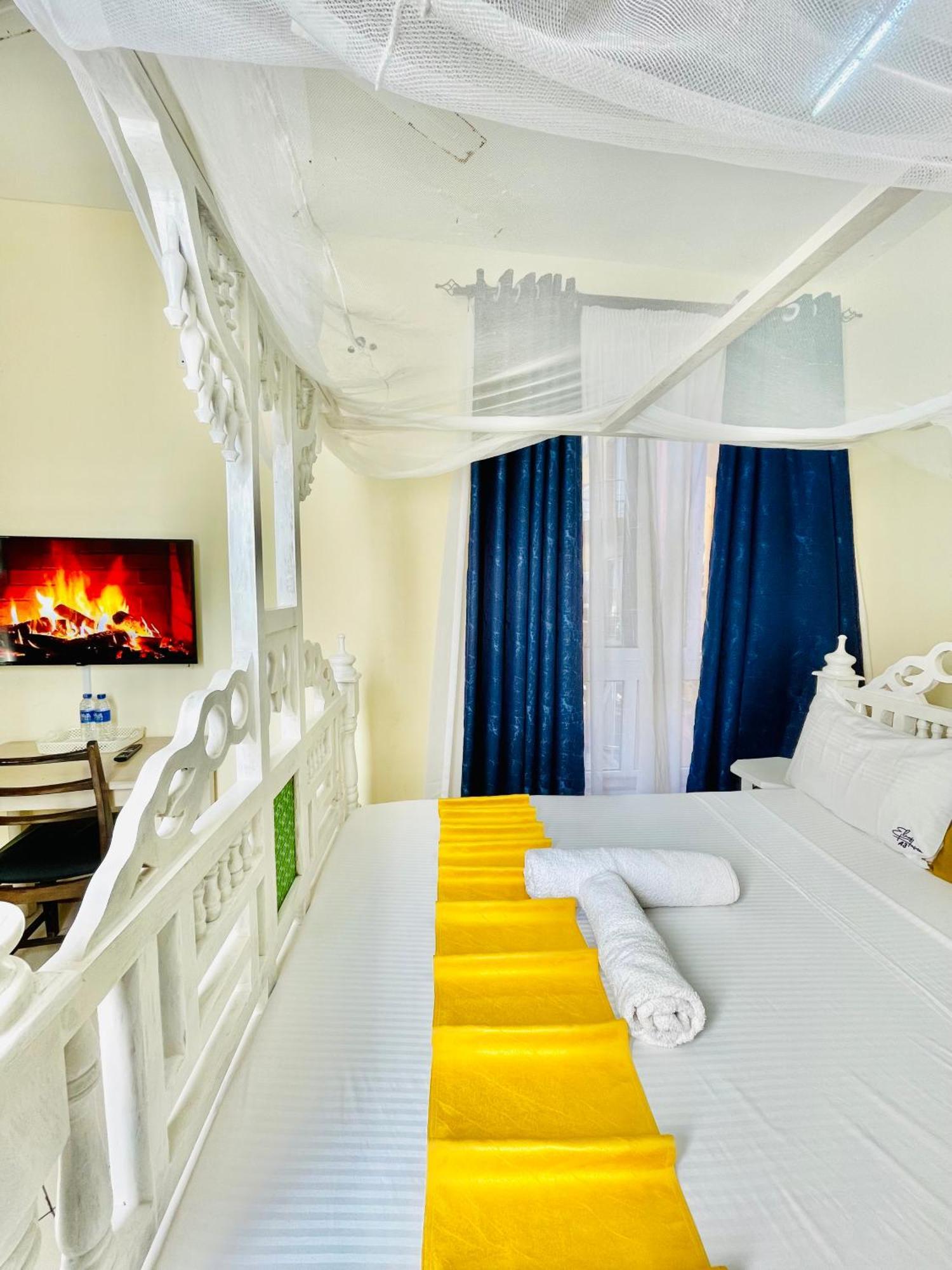 Bed and Breakfast Elna Ridge Mombasa Exterior foto