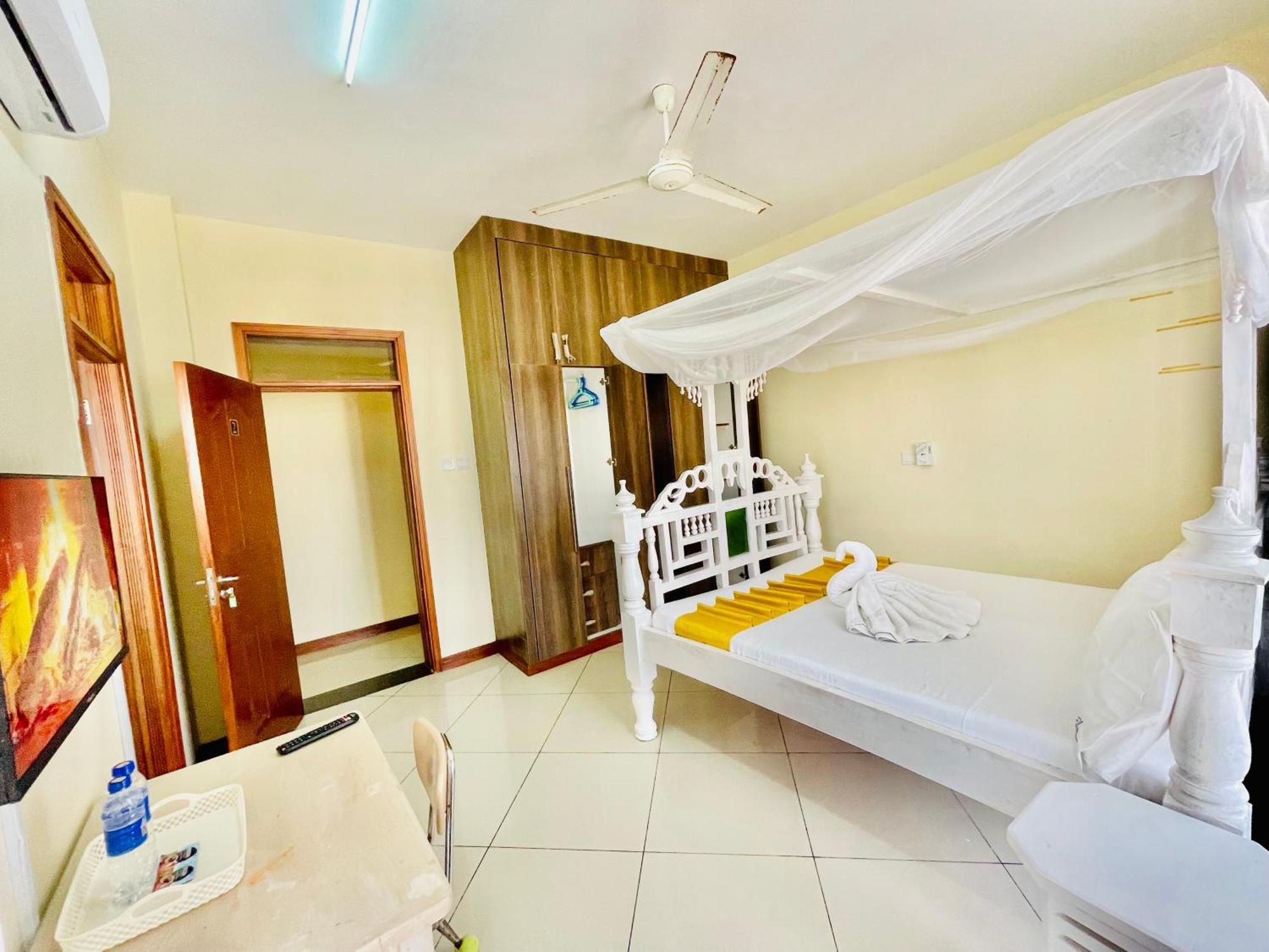 Bed and Breakfast Elna Ridge Mombasa Exterior foto
