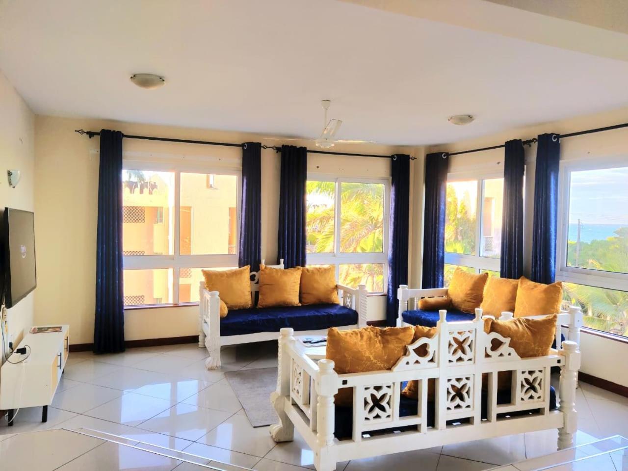 Bed and Breakfast Elna Ridge Mombasa Exterior foto